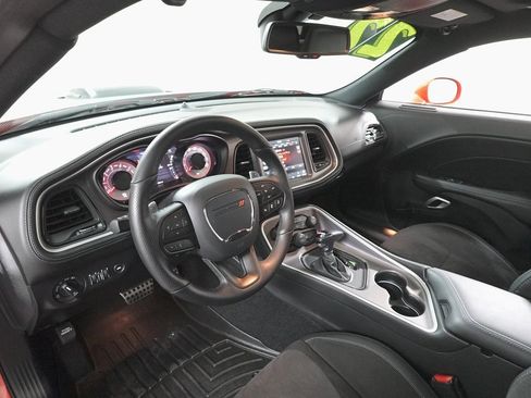 Used 2022 Dodge Challenger R/T Scat Pack w/ Shaker Package image 12