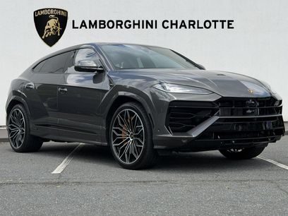 Used 2025 Lamborghini Urus SE