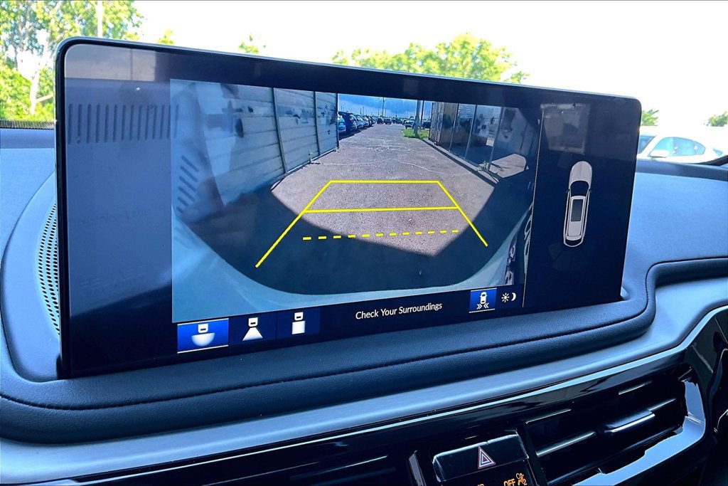 Certified 2026 Acura MDX w/ Technology Package FWD image 30