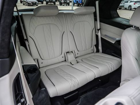 Used 2023 BMW X7 M60i w/ Executive Package AWD/4WD image 35