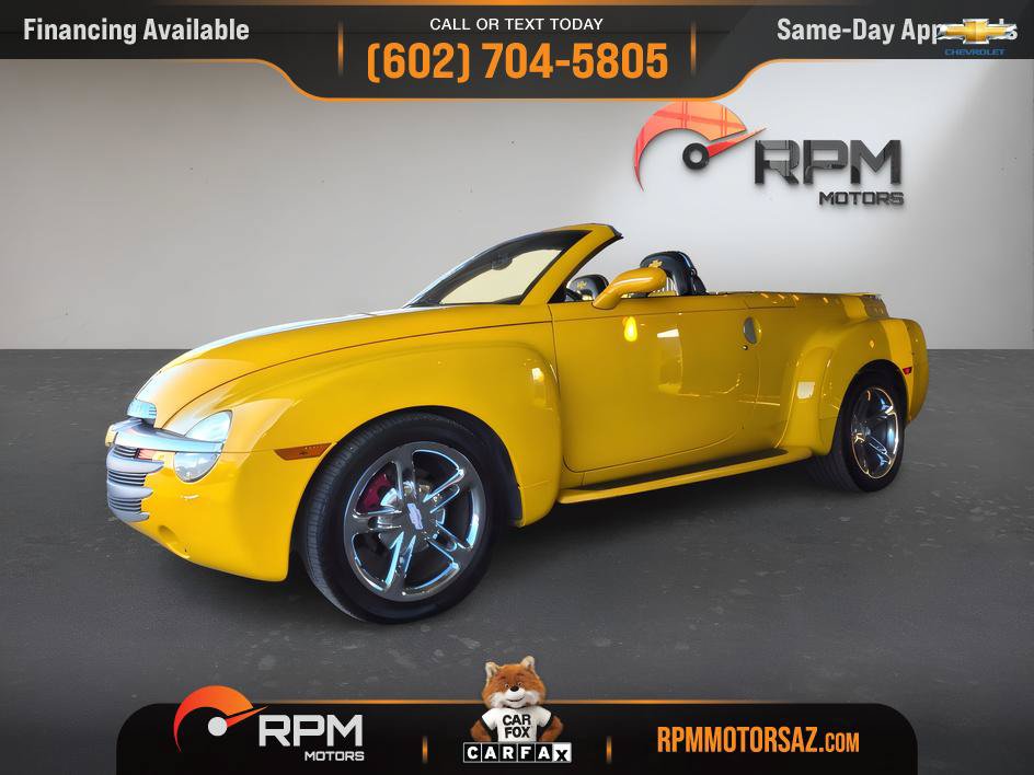 Used 2004 Chevrolet SSR w/ Preferred Equipment Group RWD image 16
