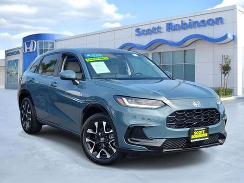 Certified 2026 Honda HR-V EX-L image 1