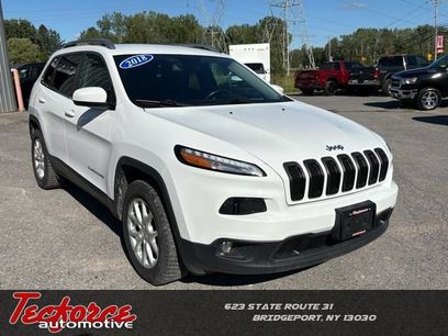 Used 2018 Jeep Cherokee Latitude w/ Cold Weather Group