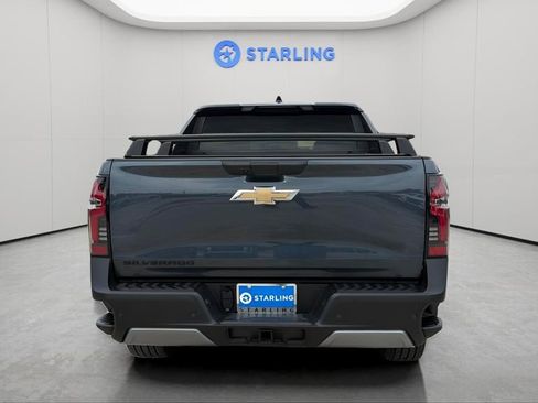 Certified 2026 Chevrolet Silverado EV LT AWD/4WD image 7