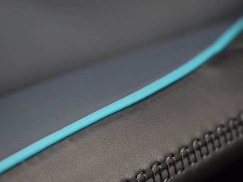 New 2025 McLaren Artura Spider image 39