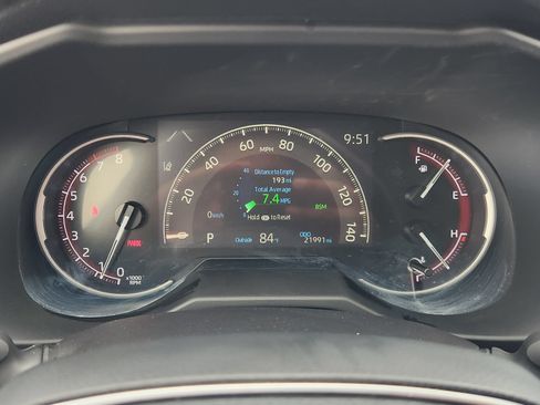 Used 2025 Toyota RAV4 XLE Premium FWD image 19