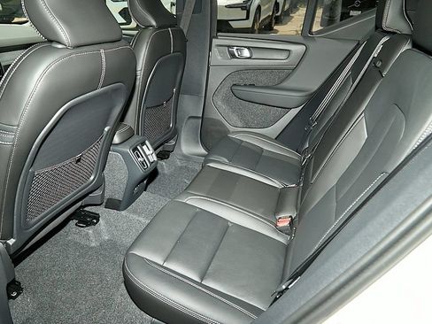 New 2026 Volvo XC40 B5 Plus w/ Protection Package Premier AWD/4WD image 20