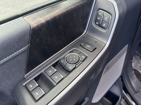 New 2026 Ford F350 Lariat w/ Black Appearance Package image 11