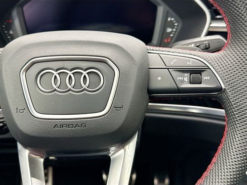 Used 2025 Audi Q3 2.0T Premium Plus w/ Premium Plus Package image 12