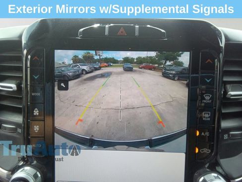 Used 2024 RAM 1500 Big Horn AWD/4WD image 32