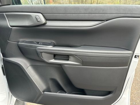 New 2025 Ford Ranger Raptor image 40