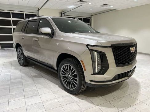 Used 2025 Cadillac Escalade Sport Platinum AWD/4WD image 7