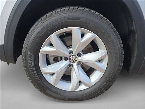 Used 2018 Volkswagen Atlas SE image 23