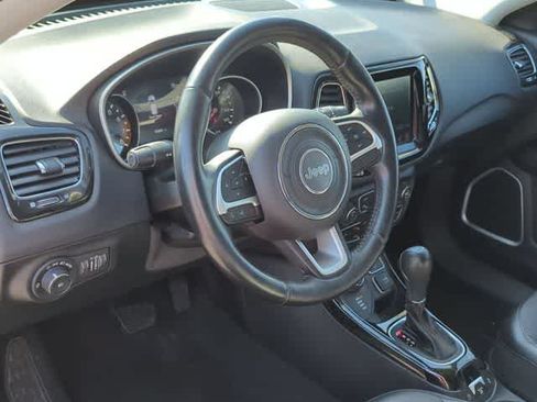 Certified 2020 Jeep Compass Limited w/ Safety & Security Group AWD/4WD image 10