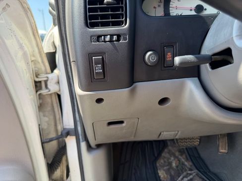 Used 2004 Toyota Tacoma 4x4 Double Cab w/ Convenience Pkg image 16