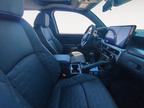 New 2026 Toyota Tacoma TRD Off-Road AWD/4WD image 15