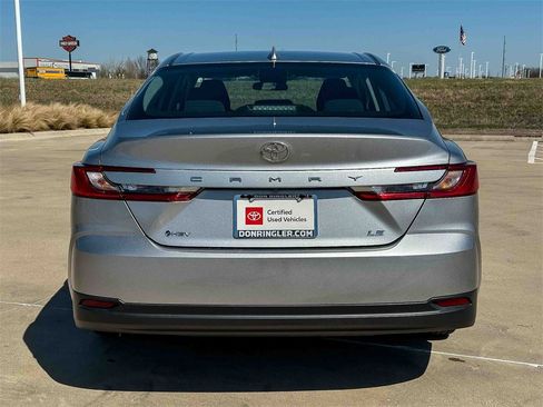 Certified 2025 Toyota Camry LE image 3