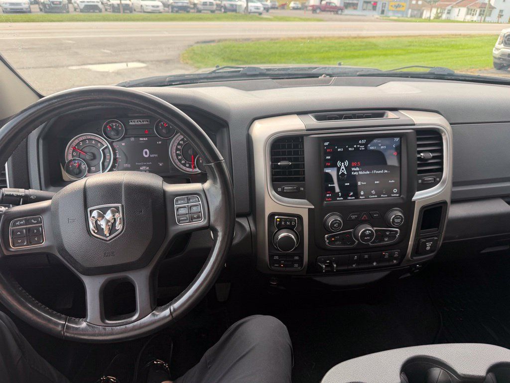 Used 2018 RAM 1500 Big Horn AWD/4WD image 17