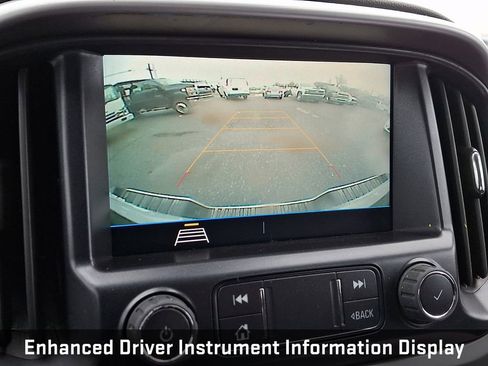 Used 2022 Chevrolet Colorado LT w/ Fleet Safety Package image 16