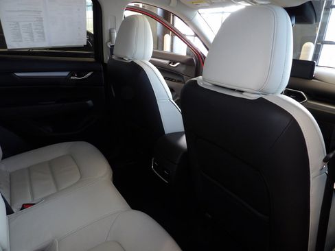 Certified 2024 MAZDA CX-5 AWD 2.5 S w/ Preferred Package image 17