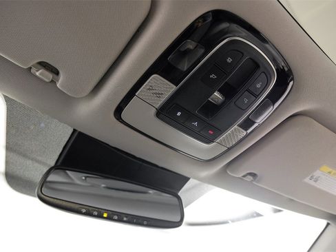 Used 2021 Hyundai Palisade SEL w/ Premium Package image 27