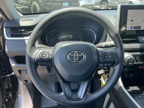 Used 2024 Toyota RAV4 LE AWD/4WD image 9