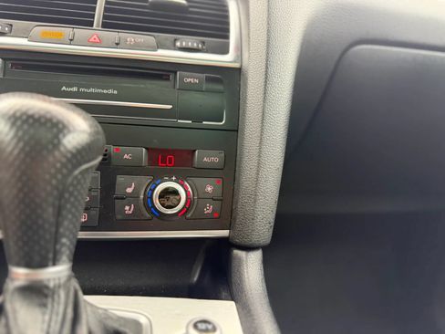 Used 2011 Audi Q7 TDI Prestige w/ Prestige Pkg AWD/4WD image 30