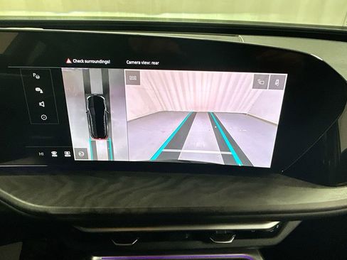 Used 2025 Audi Q5 2.0T Premium Plus w/ Premium Plus image 15