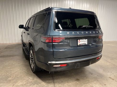 Used 2024 Jeep Wagoneer Series II w/ Premium Group I image 4
