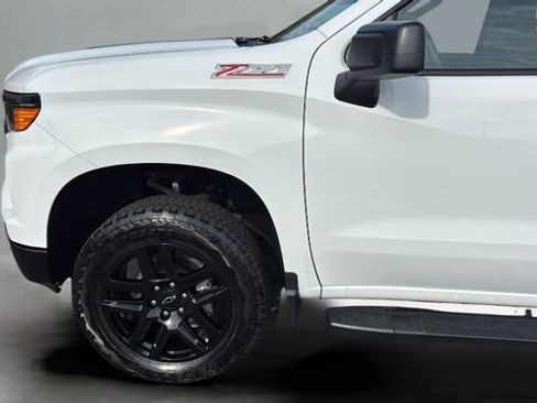 Used 2024 Chevrolet Silverado 1500 Custom Trail Boss image 32