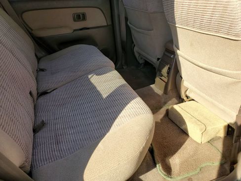 Used 1998 Toyota 4Runner SR5 AWD/4WD image 35