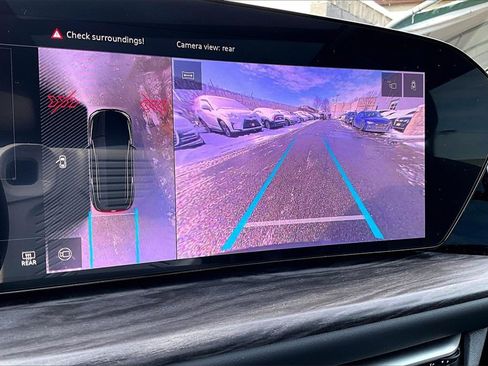 Used 2025 Audi Q5 Premium Plus w/ Premium Plus image 9