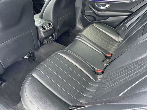 Used 2019 Mercedes-Benz E 300 4MATIC w/ Premium 1 Package image 13