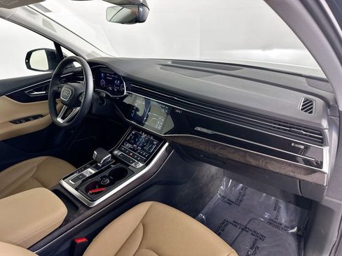 Used 2020 Audi Q7 3.0T Premium Plus image 31