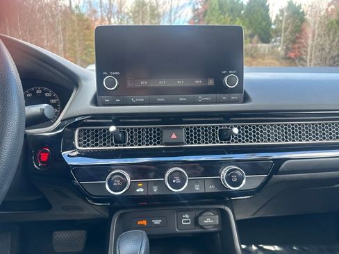 Certified 2024 Honda Civic LX image 24