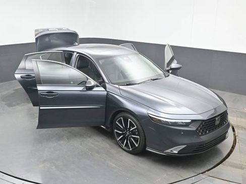 Used 2023 Honda Accord Touring image 50