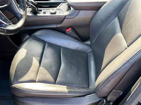 Used 2023 Cadillac XT5 Premium Luxury image 15