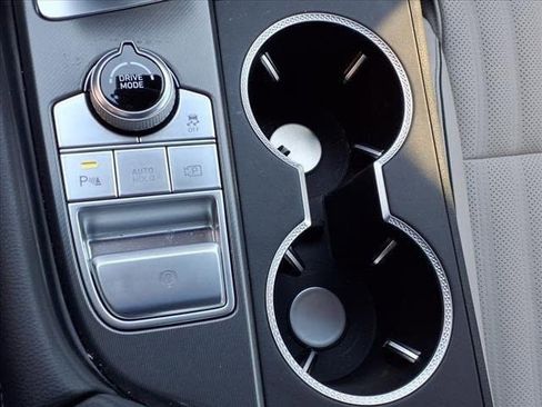 Used 2024 Genesis G70 2.5T w/ Sport Prestige Package image 17