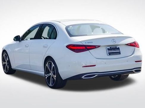 Used 2025 Mercedes-Benz C 300 Sedan image 5