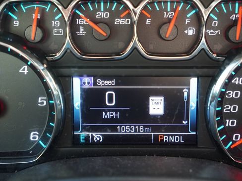 Used 2018 Chevrolet Silverado 1500 LTZ w/ Sport Package AWD/4WD image 8