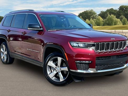 Used 2021 Jeep Grand Cherokee L Limited AWD/4WD image 2