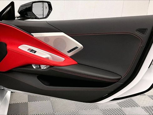 Used 2022 Chevrolet Corvette Stingray Preferred Conv w/ 2LT RWD image 22