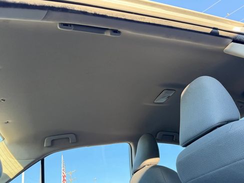 Used 2016 Toyota Corolla L FWD image 22