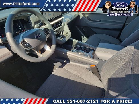 New 2026 Ford Explorer Active image 3