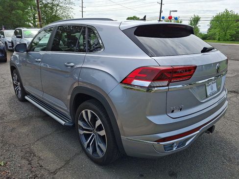 Certified 2021 Volkswagen Atlas Cross Sport SEL R-Line AWD/4WD image 4