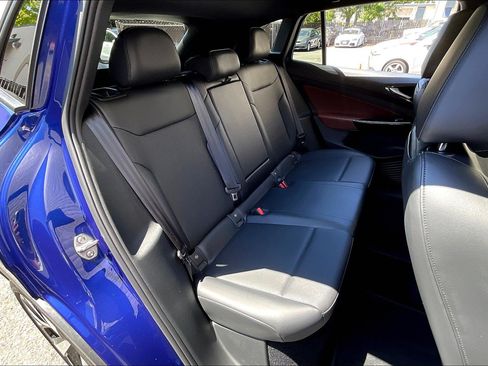 Used 2022 Volkswagen ID.4 Pro S RWD image 25