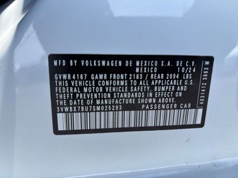 Used 2025 Volkswagen Jetta Sport FWD image 27