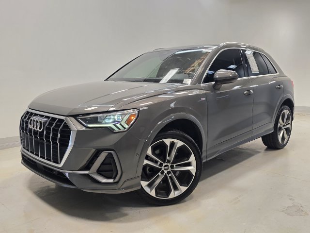 Used 2021 Audi Q3 2.0T Premium Plus w/ Premium Plus Package AWD/4WD image 32