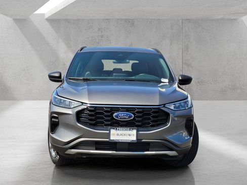 Used 2025 Ford Escape ST-Line AWD/4WD image 3