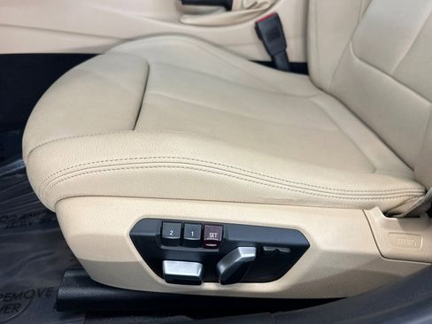 Used 2018 BMW 330i Sedan RWD image 15
